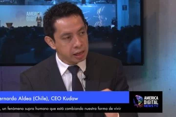 En esta entrevista realizada en el Congreso America Digital, Bernardo Aldea, Gerente General de Kudaw, empresa dedicada a Big Data, define la Inteligencia Artificial como un fenómeno supra humano que está cambiando nuestra forma de vivir y la manera de hacer negocios en el mundo actual.